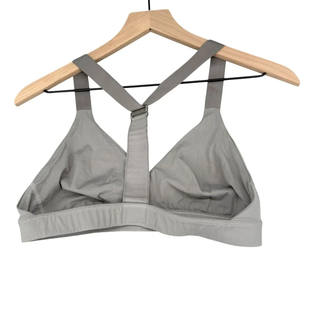 Athleta pyramid light